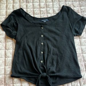 American Eagle short sleeve shirt